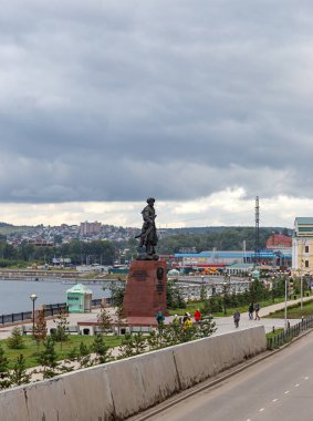 Rusya, Irkutsk - 25 Temmuz 2018: Irkutsk kurucuları anıt