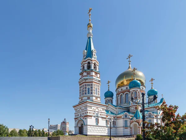 Omsk Russland Die Kathedrale Der Himmelfahrt Der Seligen Jungfrau Maria — Stockfoto