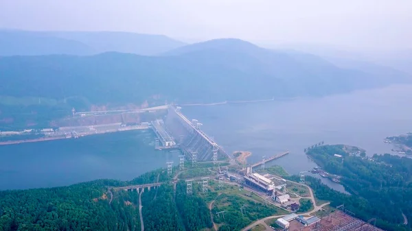 Central Hidroeléctrica Krasnoyarsk Río Yenisei Rusia Dron —  Fotos de Stock