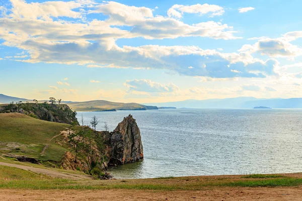 Costa Baía Mar Pequeno Ilha Olkhon Lago Baikal Khuzhir Rússia — Fotografia de Stock