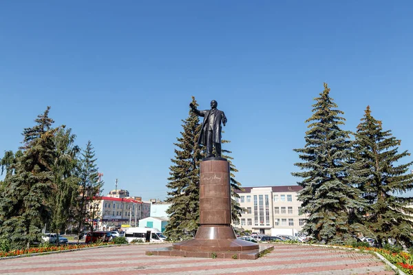 Rússia Omsk Julho 2018 Monumento Lenine Montado Praça Estação — Fotografia de Stock