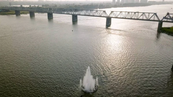 First Railway Bridge in Novosibirsk. Panorama of the city of Novosibirsk. View on the river Ob. Russia, From Dron — Stock Image First Railway Bridge Novosibirsk Panorama City Novosibirsk View River Russia Stock Picture