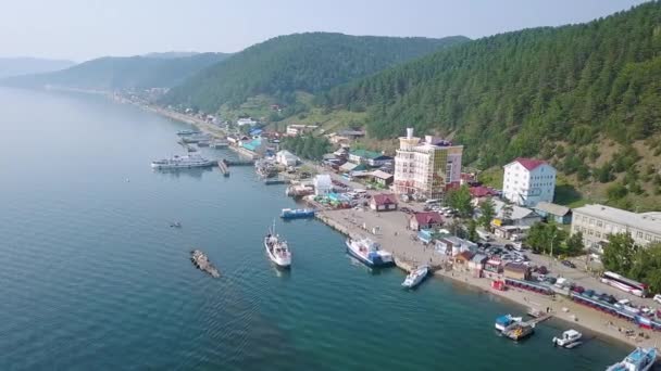 Rusia Irkutsk Asentamiento Listvyanka Embankment Del Lago Baikal Puerto — Vídeos de Stock