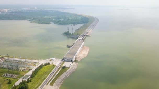 Das Wasserkraftwerk Nowosibirsk Ist Ein Wasserkraftwerk Sowjetischen Bezirk Der Stadt — Stockvideo