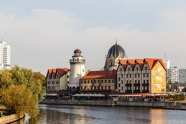 Rússia Kaliningrado Setembro 2018 Parte Central Cidade Kaliningrado Embankment Fish — Fotografia de Stock