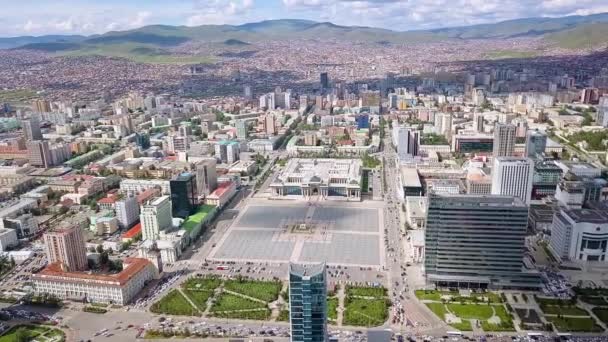 Mongolsko Ulaanbaatar Srpna 2018 Vládní Palác Činggisovo Náměstí Suhebátorské Náměstí — Stock video