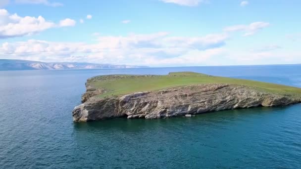 Flug Über Land Und Wasser Russland Baikal Kleine Bucht Insel — Stockvideo