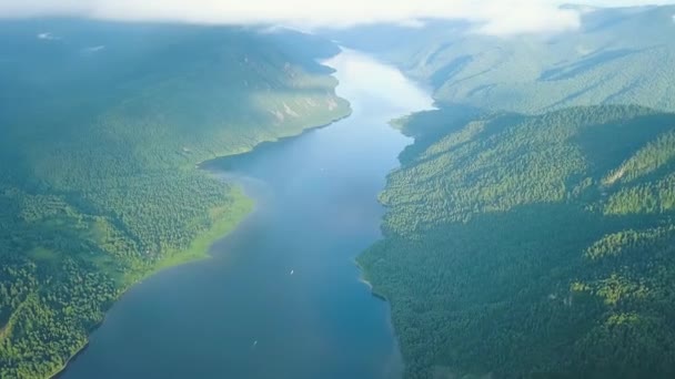 Panoramic View Lake Teletskoye Climbing Clouds Russia Altai Mountains Covered — Stock Video