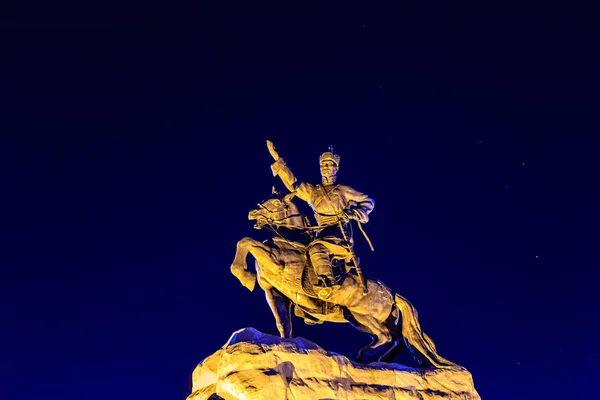 Mongolei, ulaanbaatar - 08 august 2018: denkmal von sukhbaatar. — Stockfoto