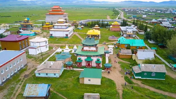 Ivolginsky datsan.Buddhist Temple located in Buryatia, Russia. Foi inaugurado em 1945 como o centro espiritual budista da URSS, From Drone — Fotografia de Stock