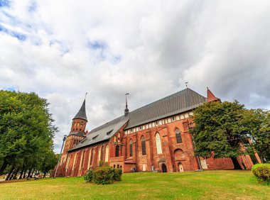 Rusya, Kaliningrad. Yağmurlu havalarda Kalinidgrad Katedrali
