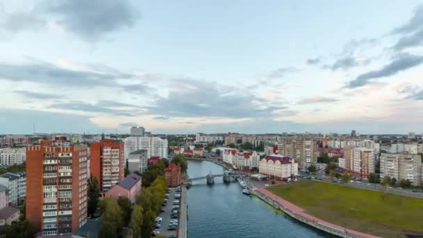 Över Gång Från Sol Dag Till Moln Natt Centrum Kaliningrad — Stockvideo