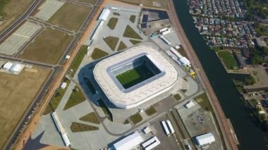 Rusya, Kaliningrad-20 Eylül, 2018: stadyum Kaliningrad havadan görünümü. Kaliningrad futbol stadyumu, 2018 FIFA Dünya Kupası maçları için özel olarak 2018 yılında inşa edilmiştir. Video. UltraHD (4k)