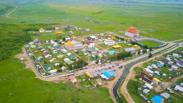 Ivolginsky datsan. Buryatia, Rusya'da bulunan Budist tapınağı. 1945 yılında SSCB, üzerinden dron Budist ruhani merkezi olarak açıldı — Stok fotoğraf