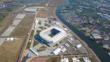 Rusya, Kaliningrad-20 Eylül, 2018: stadyum Kaliningrad havadan görünümü. Kaliningrad futbol stadyumu, 2018 FIFA Dünya Kupası maçları için özel olarak 2018 yılında inşa edilmiştir. Video. UltraHD (4k)