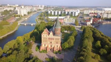 Kant adasındakaliningrad Katedrali. Rusya, Kaliningrad. Video. Ultrahd (4k))