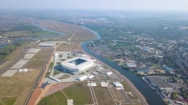Rusya, Kaliningrad-20 Eylül, 2018: stadyum Kaliningrad havadan görünümü. Kaliningrad futbol stadyumu, 2018 FIFA Dünya Kupası maçları için özel olarak 2018 yılında inşa edilmiştir. Video. UltraHD (4k)