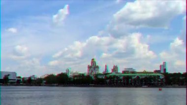 Aksaklık etkisi. Rus topraklarında tüm azizler şerefinin onuruna Blood Kilisesi. Dolgu gelen görünüm. Video