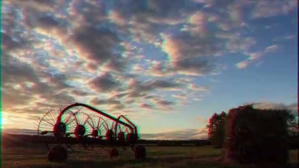 Efecto Fallo Técnico Rastrillo Tractor Atardecer Time Lapse Vídeo — Vídeo de stock