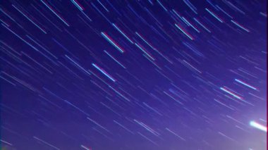 Aksaklık etkisi. Yıldız parkurları. Zaman atlamalı. Video