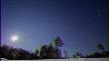 Aksaklık etkisi. Gece kış manzarası. Zaman atlamalı. Video. UltraHD (4k)