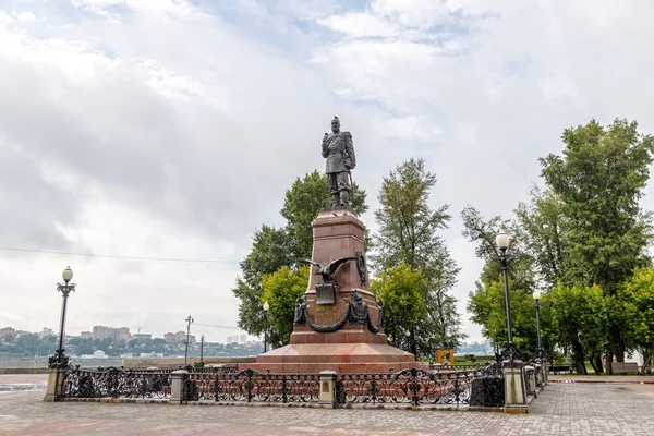 Rússia, Irkutsk - 25 de julho de 2018: Monumento a Alexandre III. Todos - — Fotografia de Stock