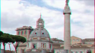 Aksaklık etkisi. Santa Maria di Loreto Kilisesi, Roma, Italya. Video. UltraHD (4k)