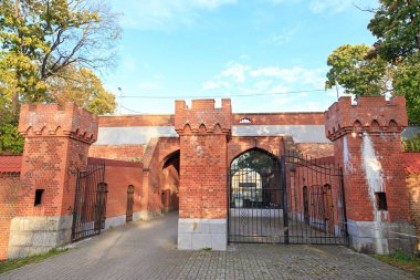 Rusya, Kaliningrad - kale raylı kapı