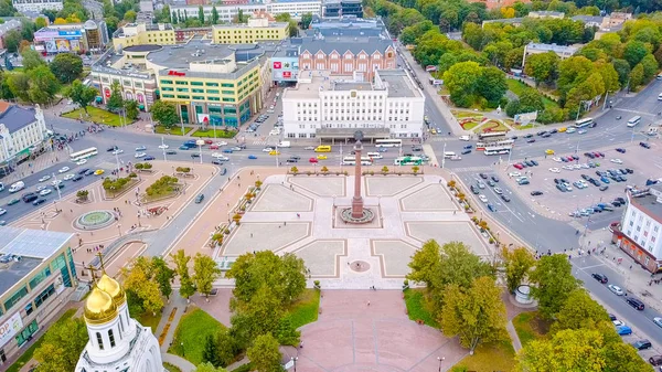 Russia, Kaliningrad - September 22, 2018: Victory Square and the Cathedral of Christ the Savior, From Drone — Stock Photo, Image