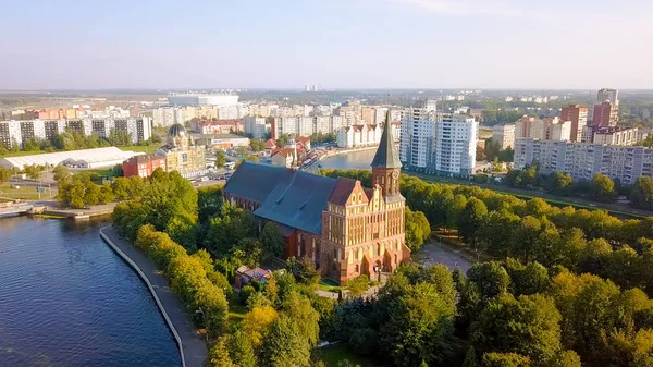 Catedral de Kaliningrado en la isla de Kant. Rusia, Kaliningrado, Desde el dron —  Fotos de Stock