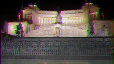 Aksaklık etkisi. Vittorio Emanuele II (Vittoriano). Gece. Roma, Italya. 4k