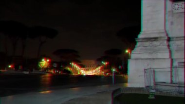 Aksaklık etkisi. Kolezyum 'un Via Dei Fori Imperiale manzarası. Roma, Italya. 4k