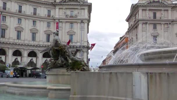 グリッチ効果 共和国の広場の噴水 ローマ イタリア 月21日 2015 テルミニ駅の近くのローマの中心部にあるエリア ビデオ Ultrahd — ストック動画