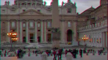 Aksaklık etkisi. Aziz Peter Meydanı. Akşam. Vatikan. Roma, Italya-26 Şubat 2015: ünlü Meydanı, Hıristiyanlığın ana Tapınağı-St Peter Bazilikası duruyor. Video. UltraHD (4k)