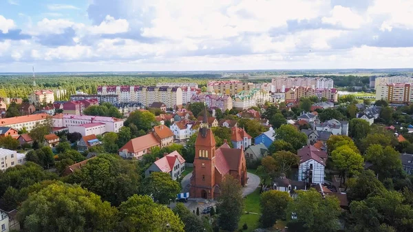 Росія, Зеленоградськ - Спасо-Преображенський собор, від Drone — стокове фото