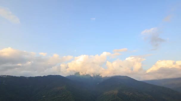 Effet Scintillant Dans Les Montagnes Nuit Temps Écoulé Ridge Psakho — Video