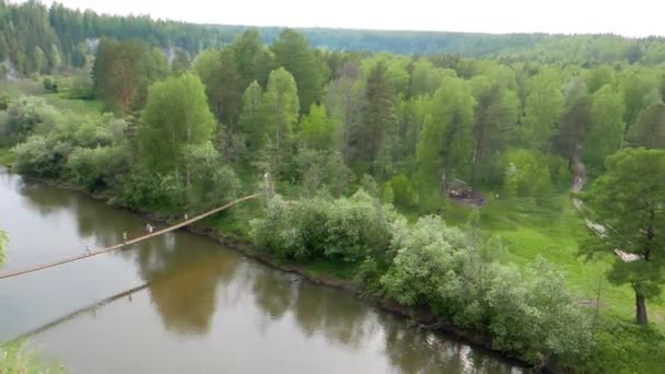 Efekt Glitch Zawieszony Most Rzeka Serga Rosja Wideo Ultrahd — Wideo stockowe