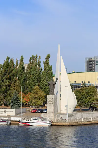 Rússia, Kaliningrado - 20 de setembro de 2018: Monumento a São Nichol — Fotografia de Stock