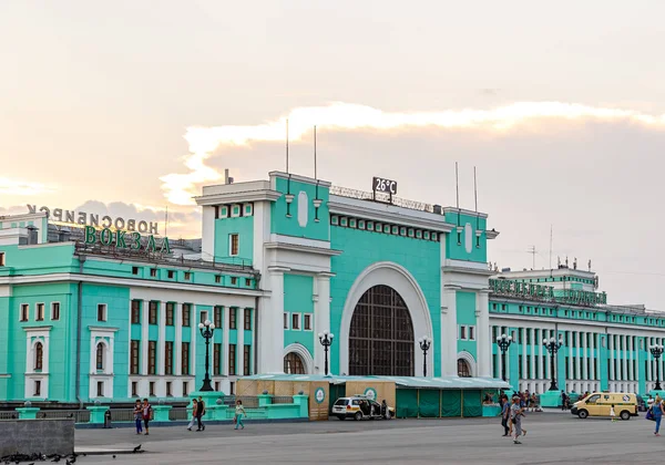 Russia, Novosibirsk - July 19, 2018: Railway Station - Novosibir — Stock Photo, Image