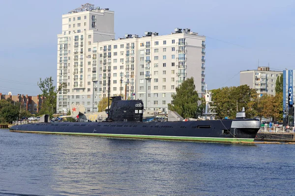 Росія, Калінінград-20 вересня, 2018: підводний човен B-413. Кораблі — стокове фото