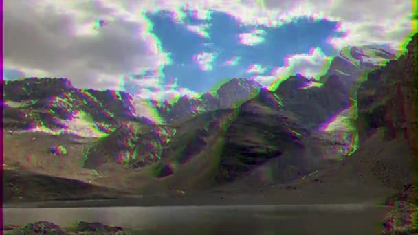 Efekt Glitch Jezioro Górach Timelapse Pamir Tadżykistan Wideo Ultrahd — Wideo stockowe