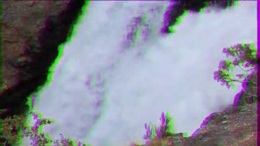 Aksaklık etkisi. Nehirdeki şelale. Tacikistan. Iskanderdarya. Video