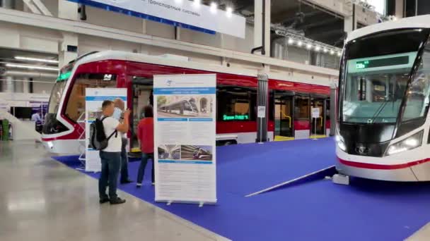 Ekaterinburg Ryssland Juli 2016 Utställning Innoprom Den Viktigaste Industrimässa Tredelad — Stockvideo