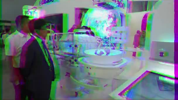 エカテリンブルク ロシア 2016年7月12日 展示会イノプロム主な産業見本市 赤ちゃんのための医療機器 ビデオ ウルトラHd — ストック動画