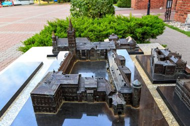 Rusya, Kaliningrad - 20 Eylül 2018: Bronz kompozisyon - s