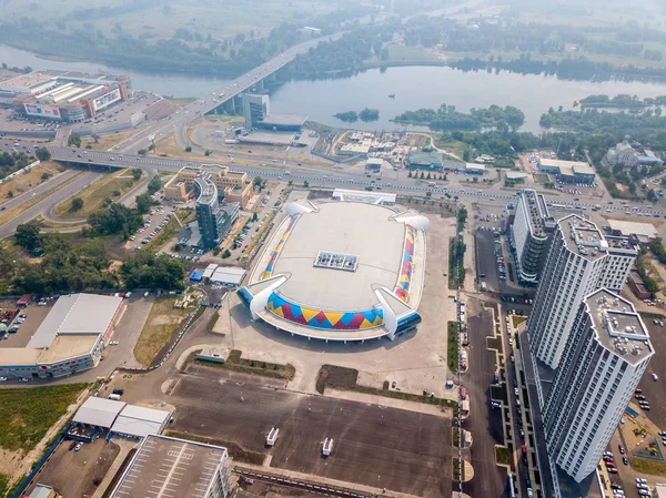 Rusia, Krasnoyarsk - 23 Juli 2018: Fasilitas olahraga. Arena Es — Stok Foto