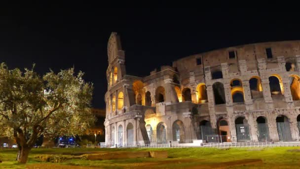 Škubnutí Vchod Kolosea Noc Řím Itálie Video Ultrahd — Stock video