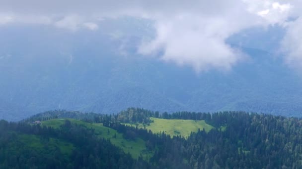 Glitch Effect Wolken Heuvels Ridge Aibga Sotsji Rusland Video Ultrahd — Stockvideo