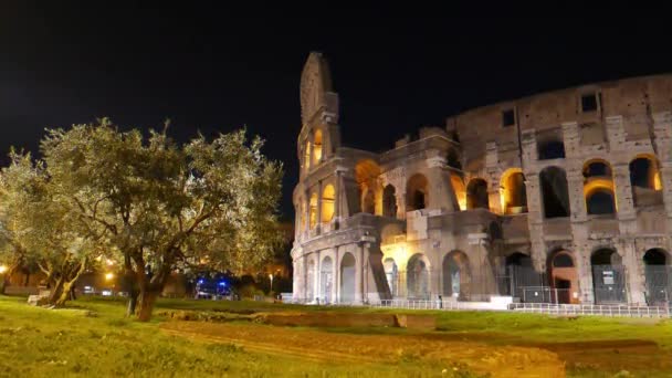 Škubnutí Vchod Kolosea Noc Řím Itálie Video Ultrahd — Stock video
