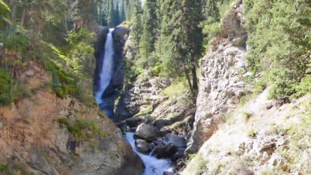 Glitch Effect Waterfall Tears Leopard Barsa Barskoon Gorge Issyk Kul — Stock Video